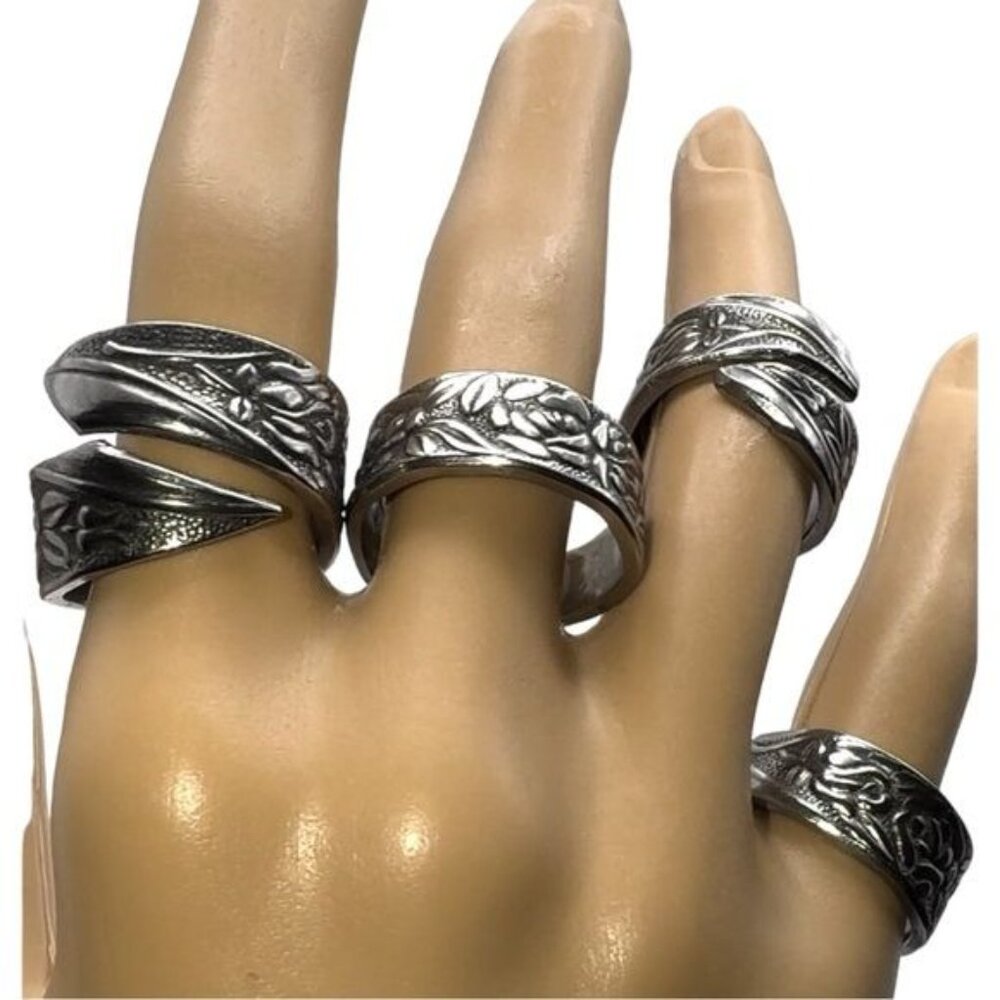 Floral Roses Artisan Ring - Upcycled Silverware - Japan National Stainless Sz 7 - Picture 13 of 15